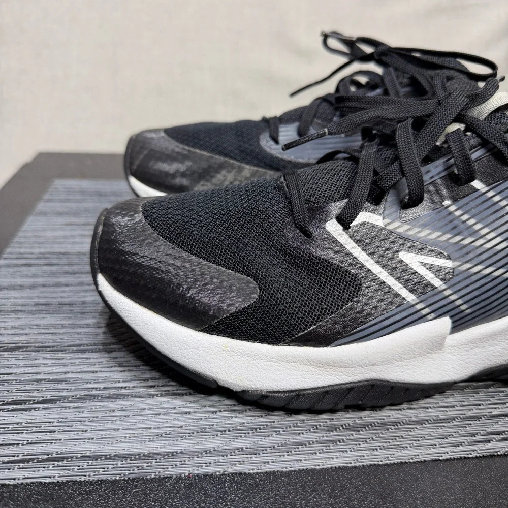 New Balance Rave Run V2 Shoes - Womens 6.5 - Black DynaSoft Running